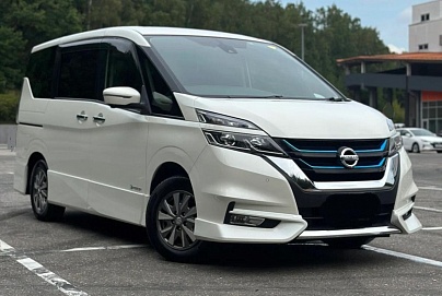 Аренда авто NISSAN SERENA в Новосибирске. Компания Авангард